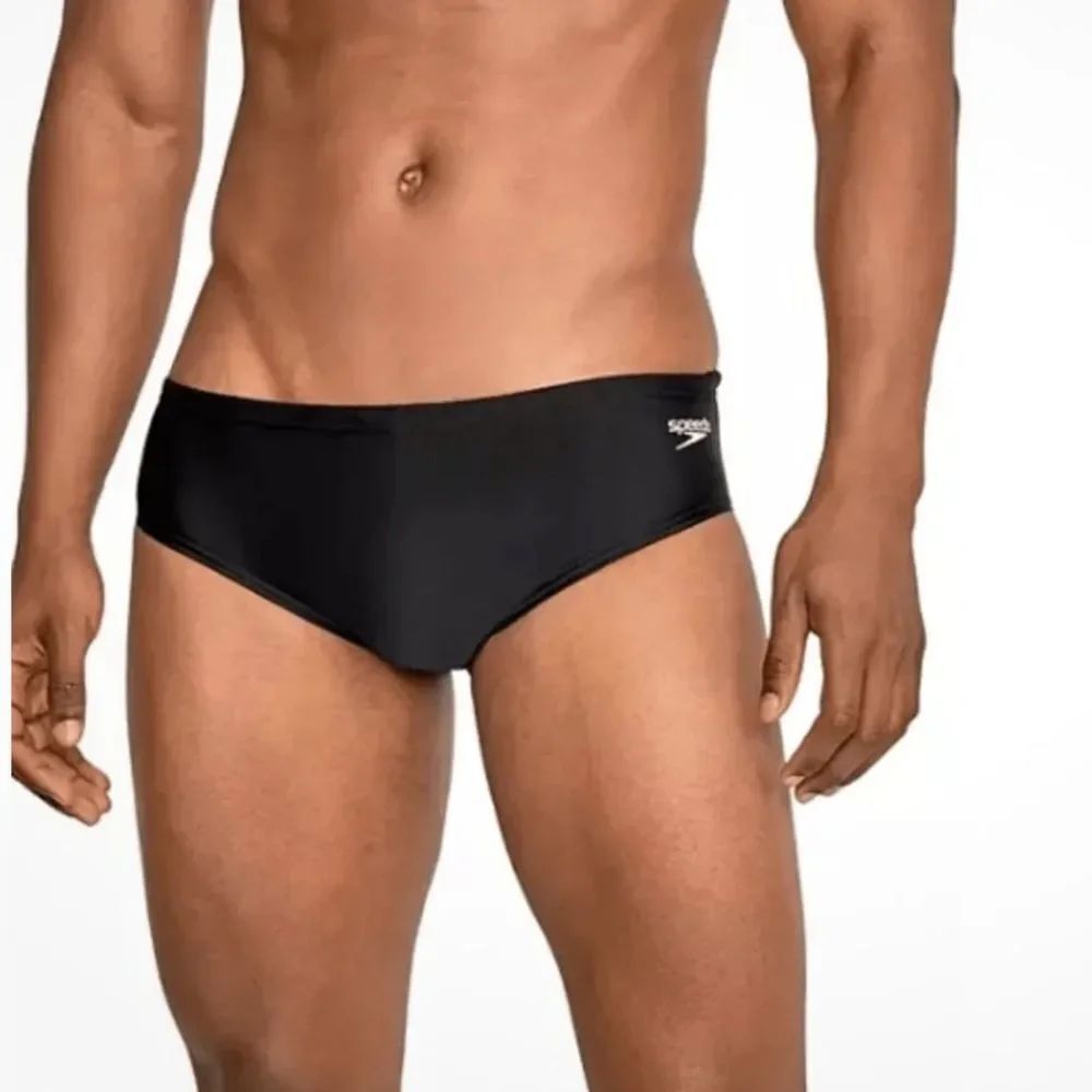 SPEEDO Youth Solid Powerflex Eco Brief, New Black, Size 28, NWOT